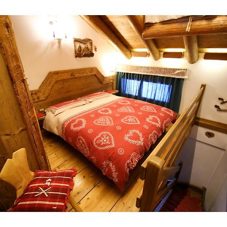 Cristallo & Faloria Suite Apartments Cortina dʼAmpezzo Extérieur photo